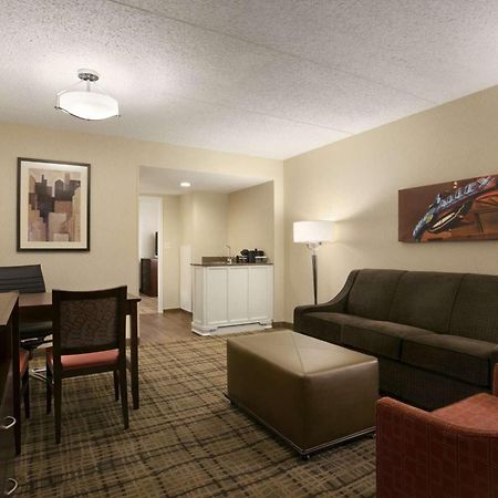 Embassy Suites Cleveland - Beachwood Luaran gambar