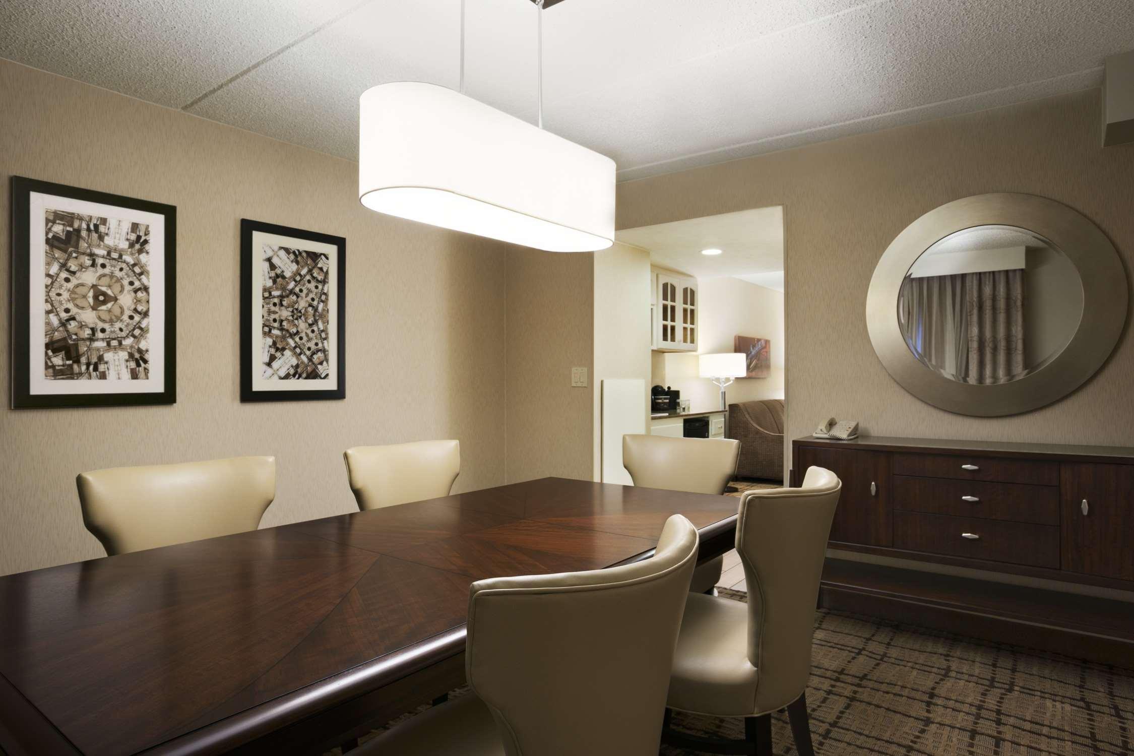 Embassy Suites Cleveland - Beachwood Luaran gambar