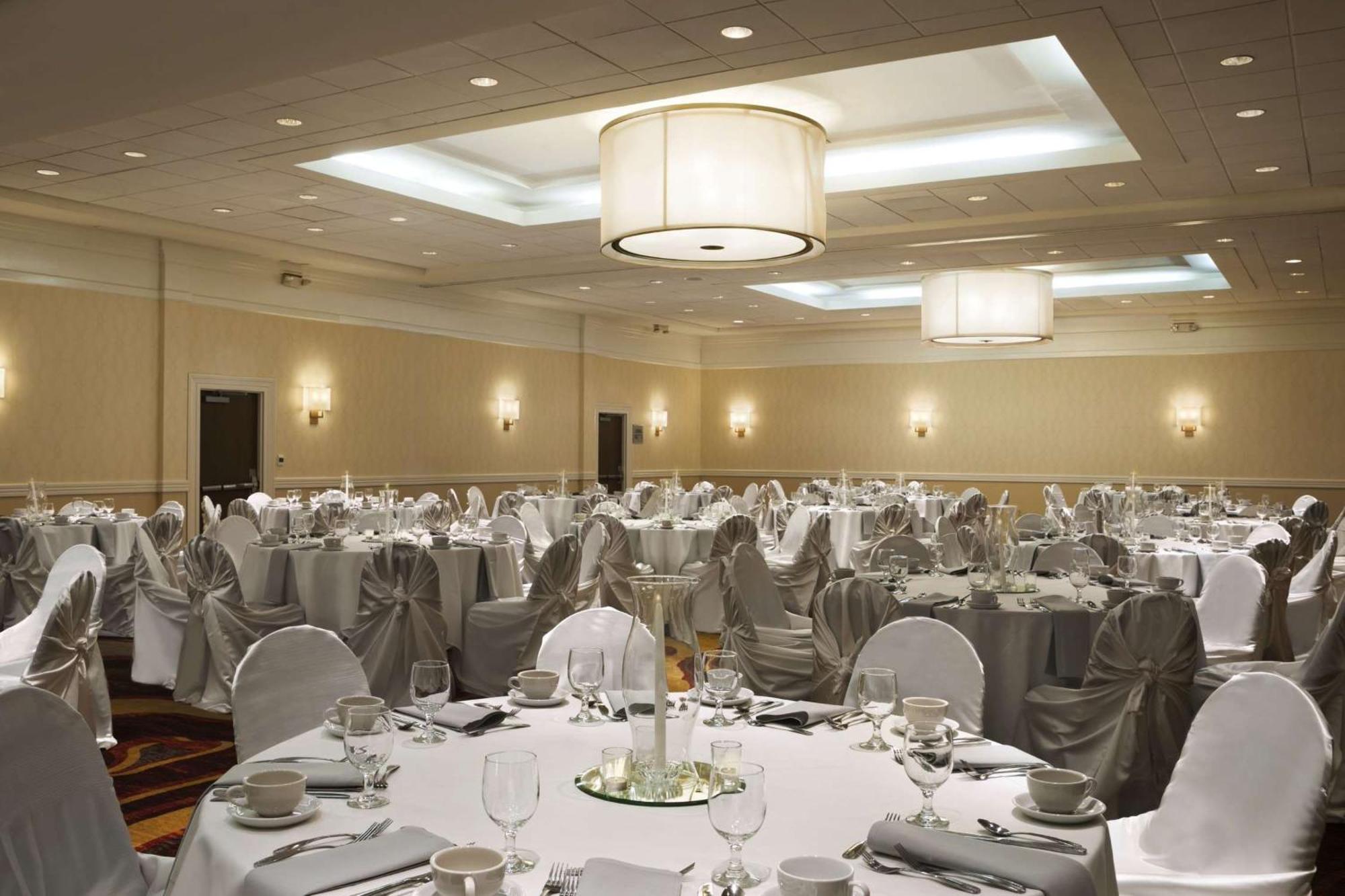 Embassy Suites Cleveland - Beachwood Luaran gambar