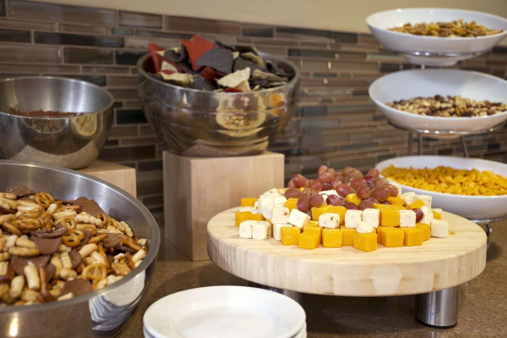 Embassy Suites Cleveland - Beachwood Luaran gambar